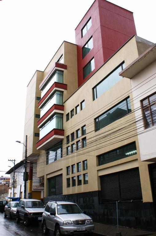 Hotel Flor De Los Andes Tulcán Esterno foto